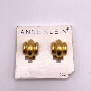 Vintage Anne Klein Matte Gold Tone Clip On Earrings